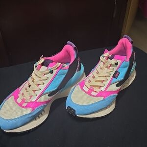 Fila Women's Sneakers in Pink, Blue, and Cream